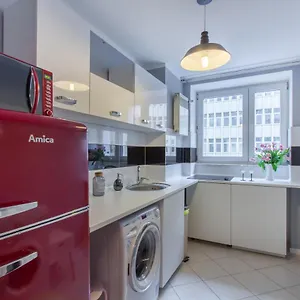 Vendégház Clicktheflat Zurawia Street, Varsó