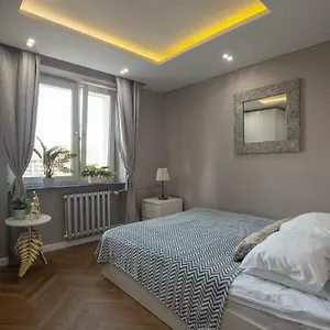 Apartamento Little, Varsóvia