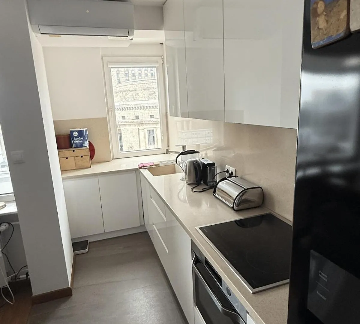 Stylish Central Apt, Palace View Warsaw Apartment